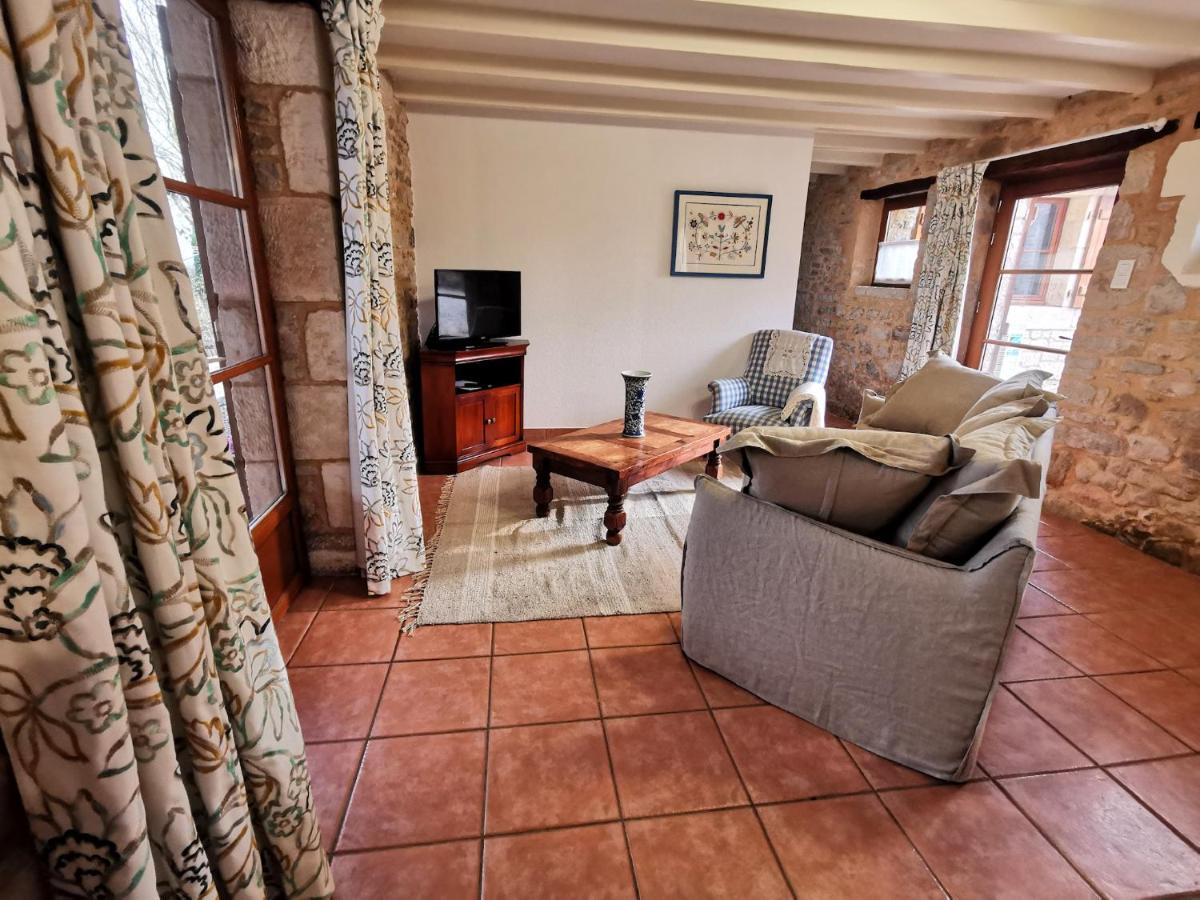 3 Self-Contained Gites With Pool And Games Room Saint-Georges-de-Noisne Luaran gambar