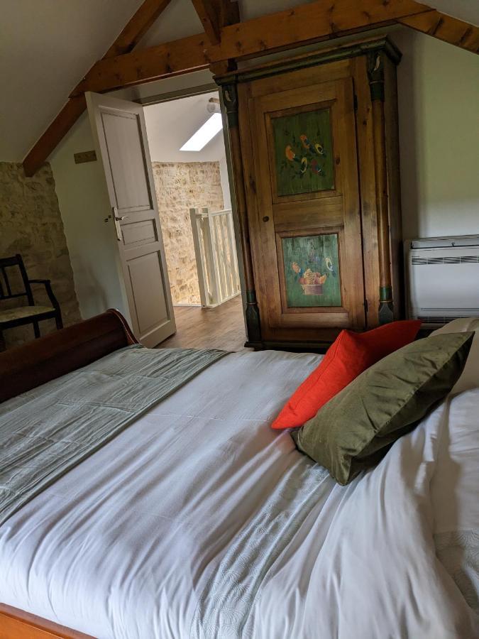 3 Self-Contained Gites With Pool And Games Room Saint-Georges-de-Noisne Luaran gambar