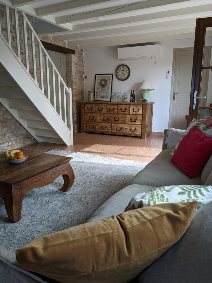 3 Self-Contained Gites With Pool And Games Room Saint-Georges-de-Noisne Luaran gambar