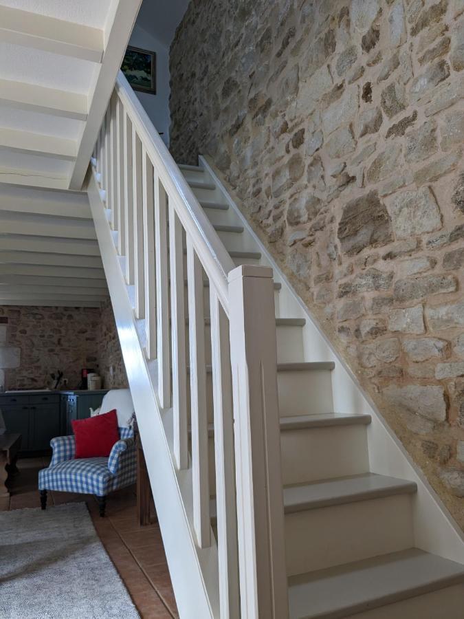 3 Self-Contained Gites With Pool And Games Room Saint-Georges-de-Noisne Luaran gambar