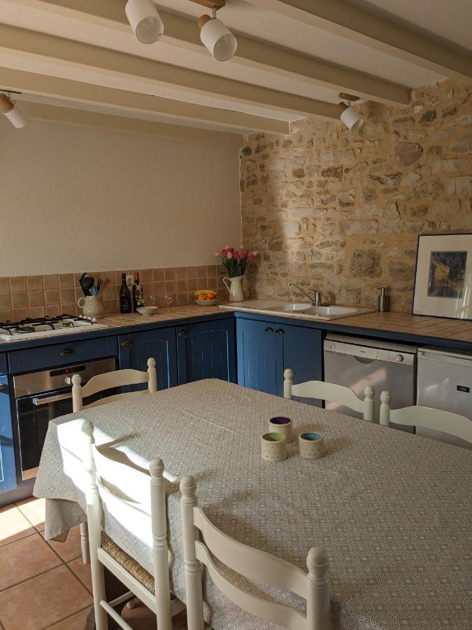 3 Self-Contained Gites With Pool And Games Room Saint-Georges-de-Noisne Luaran gambar